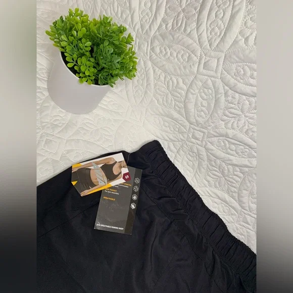 Sport short - Picture 2 of 5